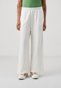 GAP SEAM WIDE LEG - Auduma bikses - new off white