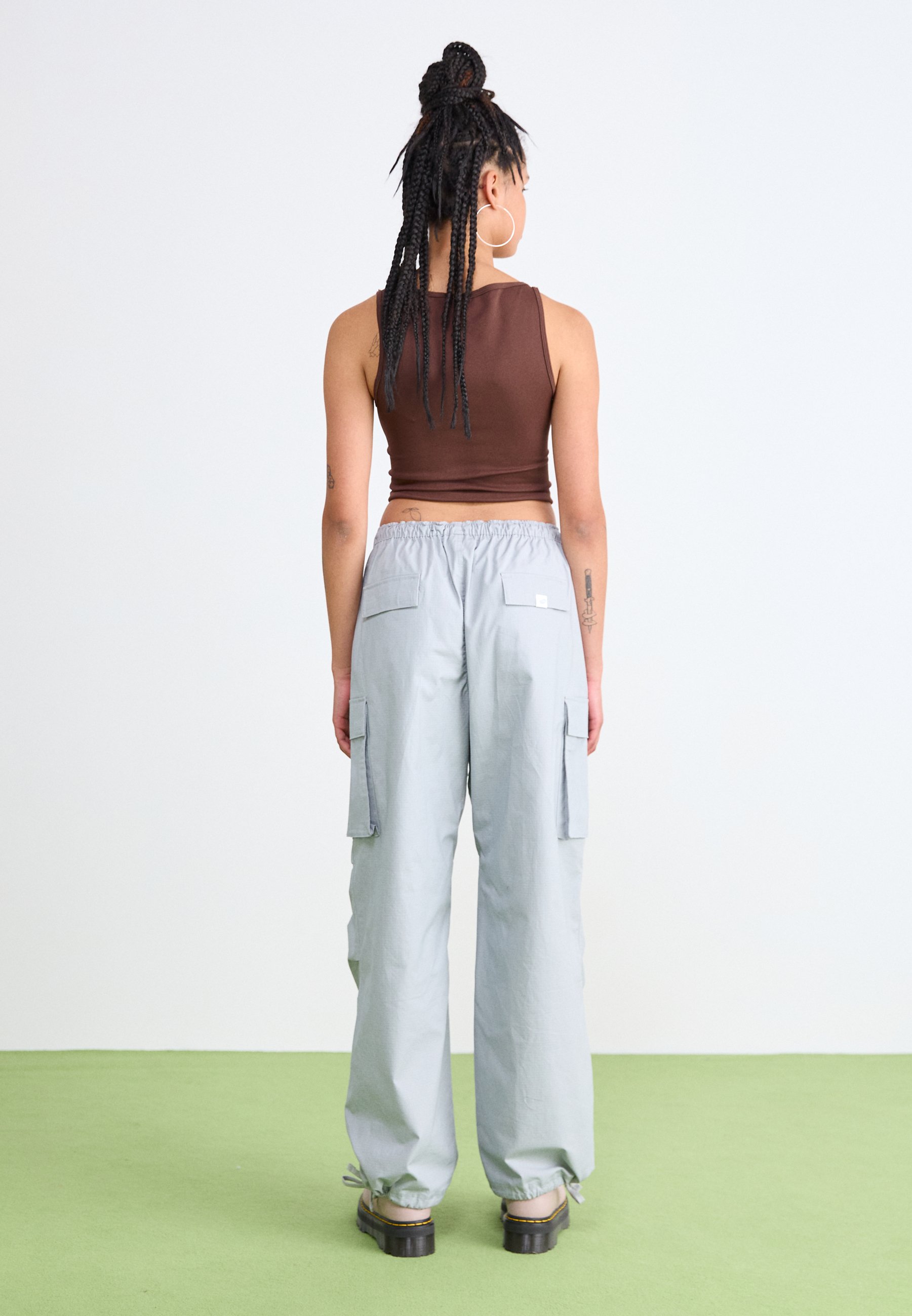 Nike Sportswear DANCE PANT - Cargo trousers - light smoke