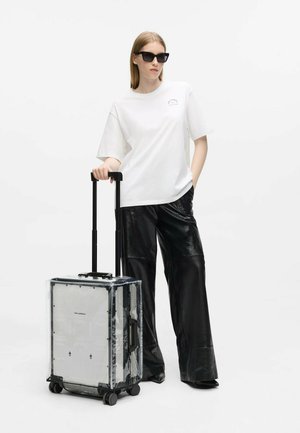 KARL LAGERFELD, KARL LAGERFELD TROLLEY RUE ST-GUILLAUME METALLIC - Bagage / koffer - silver