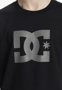 DC Shoes STAR - Triko s potiskem - xkks black pewter
