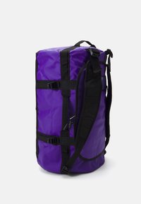 The North Face BASE CAMP DUFFEL S UNISEX - Kelioninis krepšys - peak purple/black
