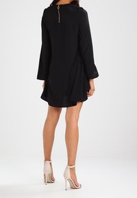 Vero Moda Vardagsklänning - black