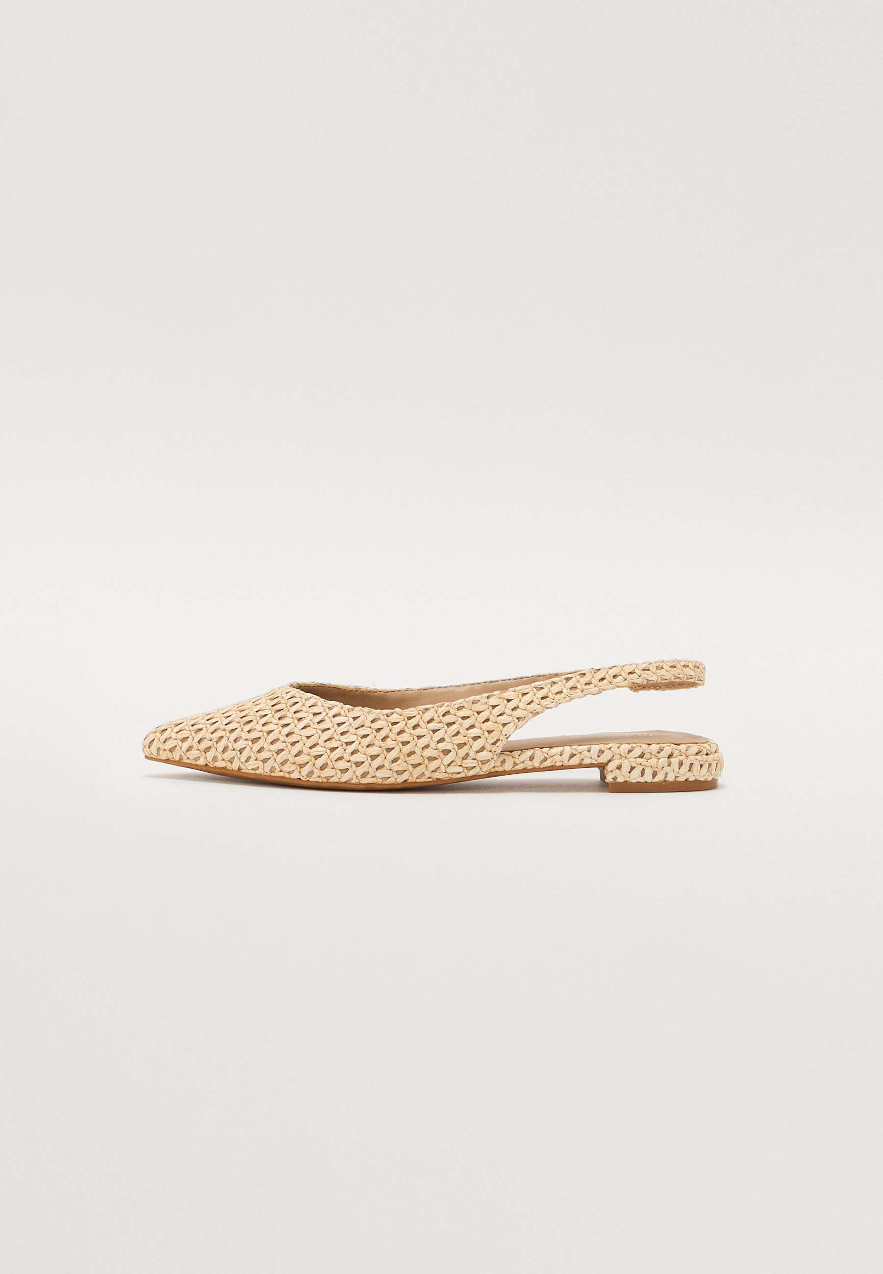 Madden Girl DELANEY - Classic heels - beige - Zalando.ie Madden Girl Women\'s Delaney Nude Slingback Flats main image 0