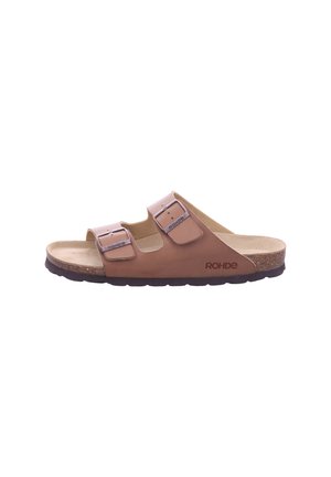 Mules - cognac