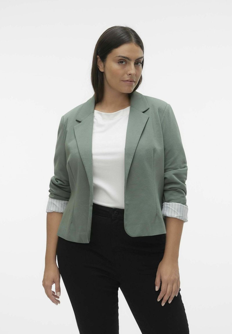 Vero Moda Curve VMCHARUKI  EXC CUR - Blazer - laurel wreath