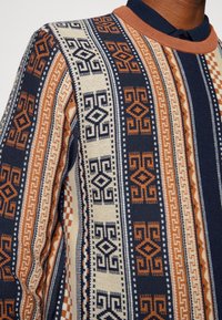 Pier One Maglione - multi-coloured
