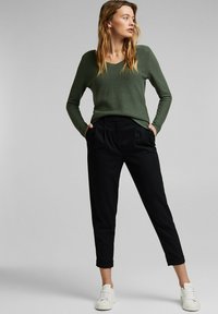 Esprit Pulover - khaki green