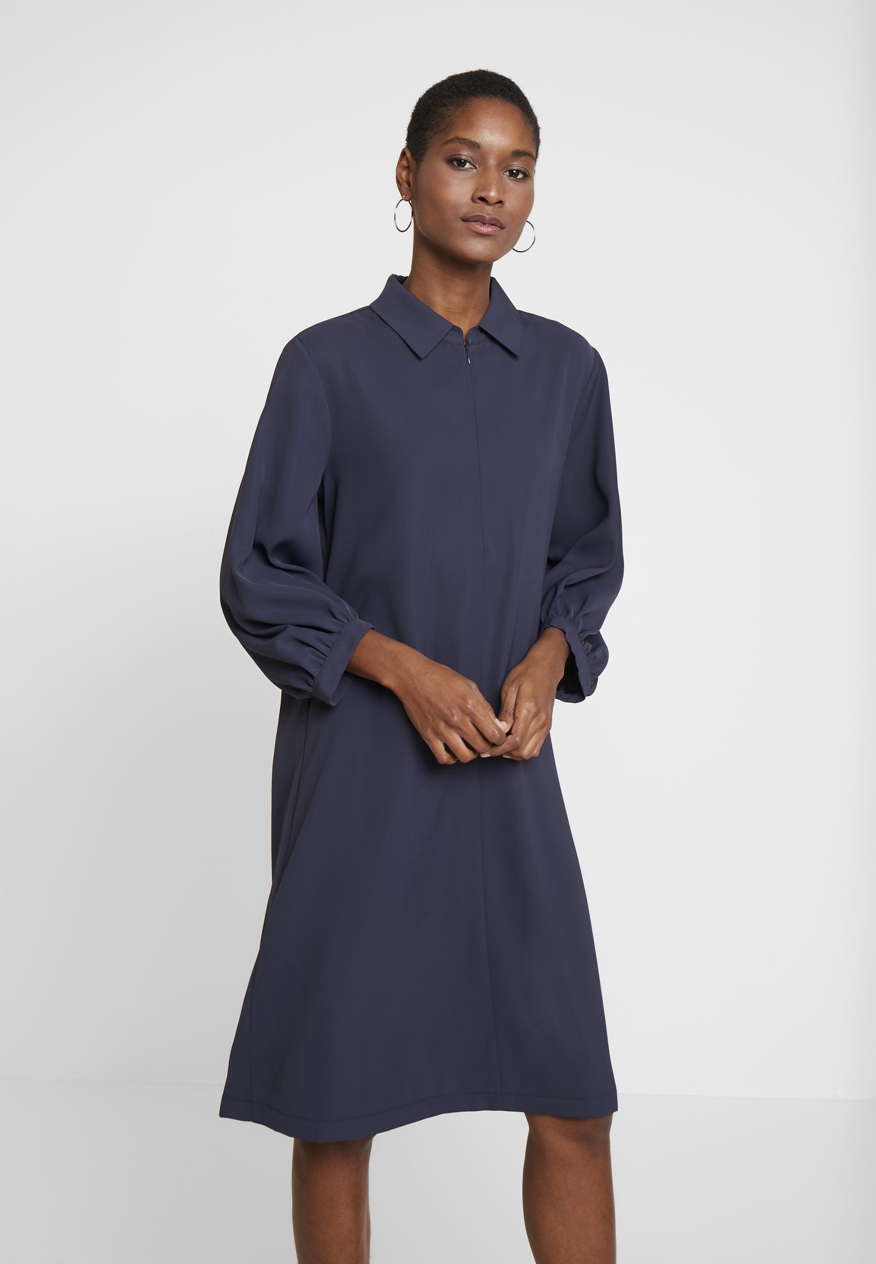 Someday Qedrik Blusenkleid Smart Blue Blau Zalando De 