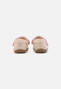 Friboo Baleríny s páskem - light pink