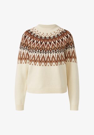 Krémový sveter s hnedými, čiernymi a bielymi geometrickými vzormi okolo hrudníka a ramien, s okrúhlym rebrovaným výstrihom a dlhými rukávmi.
