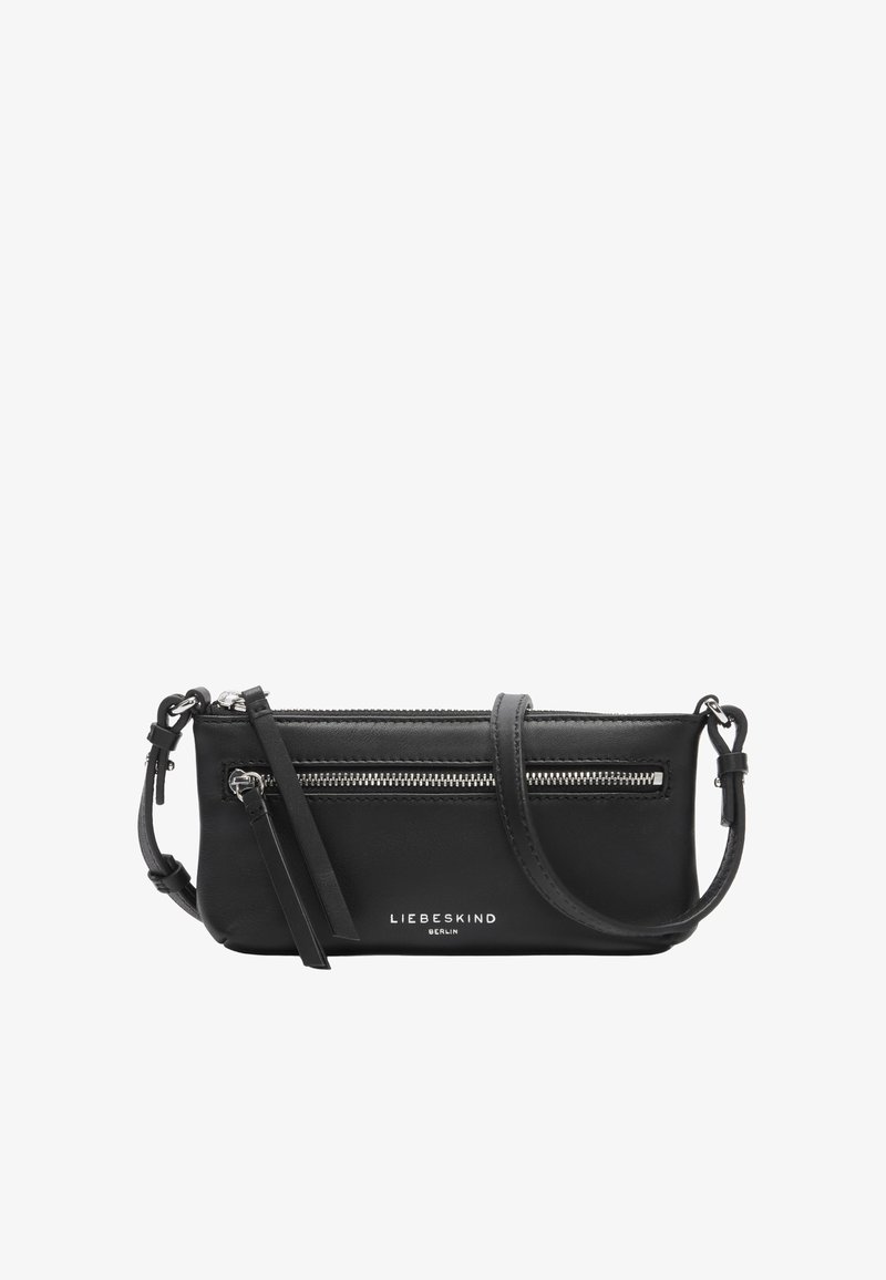 Sac bandoulière en cuir noir avec poche avant à fermeture éclair, sangle ajustable et logo argenté "Liebeskind Berlin".