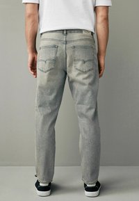 Next VINTAGE AUTHENTIC - Jeans fuselé - mid grey tint