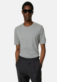 Marks & Spencer 3PK szary melanż