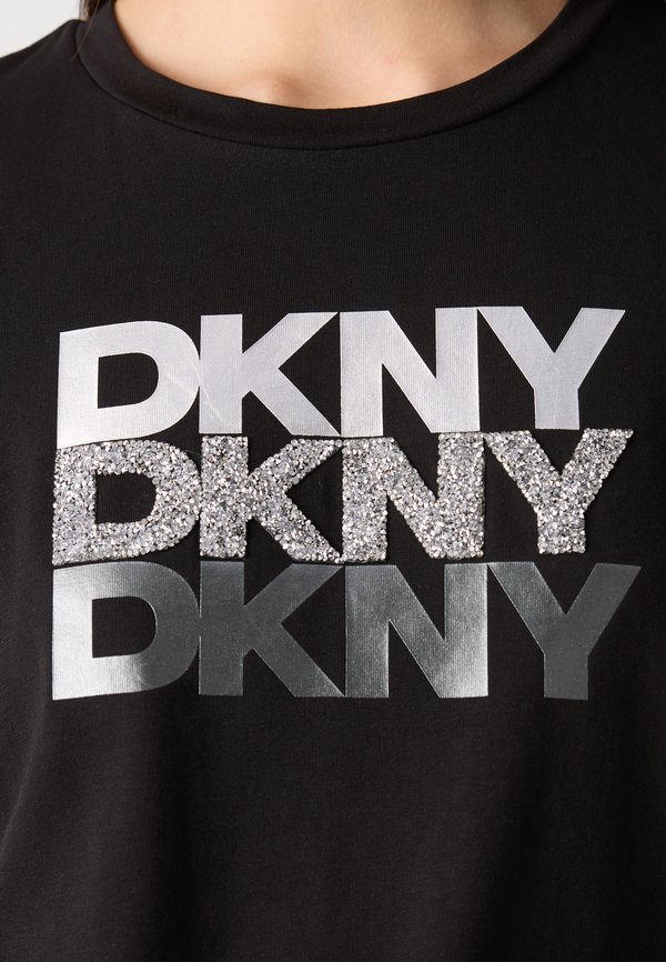 TRIPLE LOGO - Print T-shirt3