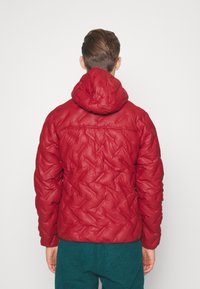Ellesse Vinterjacka - bordeaux