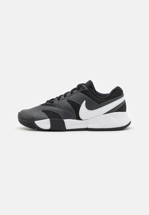 COURT LITE 4 - Vairāku kortu tenisa apavi - black/white/anthracite