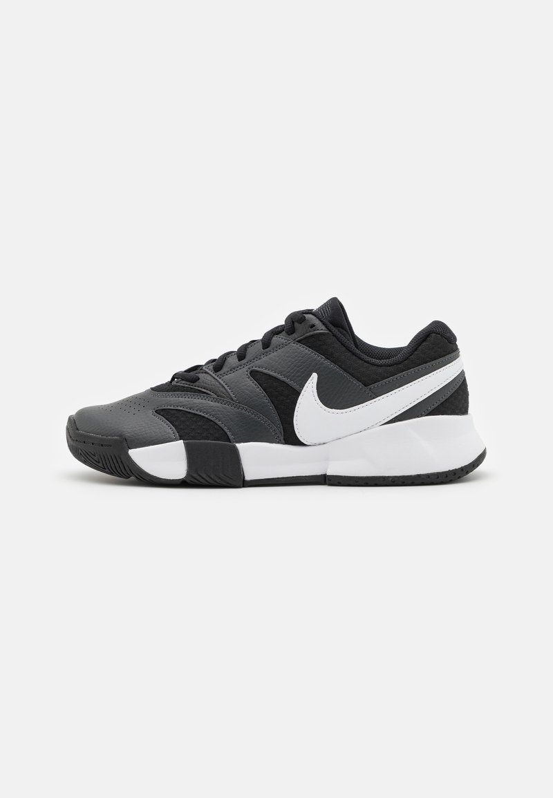 Nike Performance - COURT LITE 4  - Scarpe da tennis per tutte le superfici - black/white/anthracite, Ingrandire
