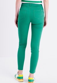 Cache Cache Jeans Skinny Fit - vert