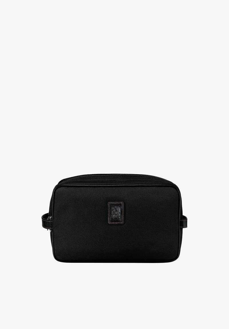 Schwarze Kulturertasche aus strapazierfähigem Material, mit rechteckiger Form, Reißverschluss oben, Tragegriff an der Seite und geprägtem Logodesign.