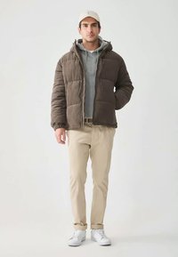 Pier One Veste d'hiver - brown