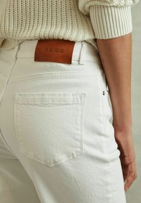 Reiss SELIN MID RISE - Jean droit - white