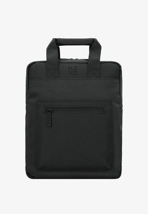 Sacoche d'ordinateur portable noire en tissu durable, dotée de deux poignées supérieures, d'une poche zippée à l'avant et d'un logo discret en relief sur le devant.