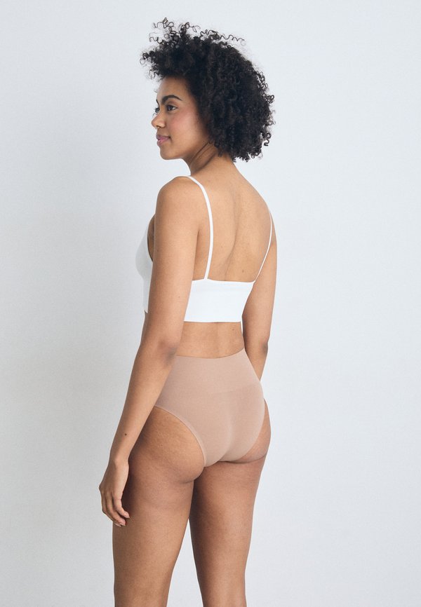 UNDIETECTABLE TANGA - Shapewear - cafe au lait3