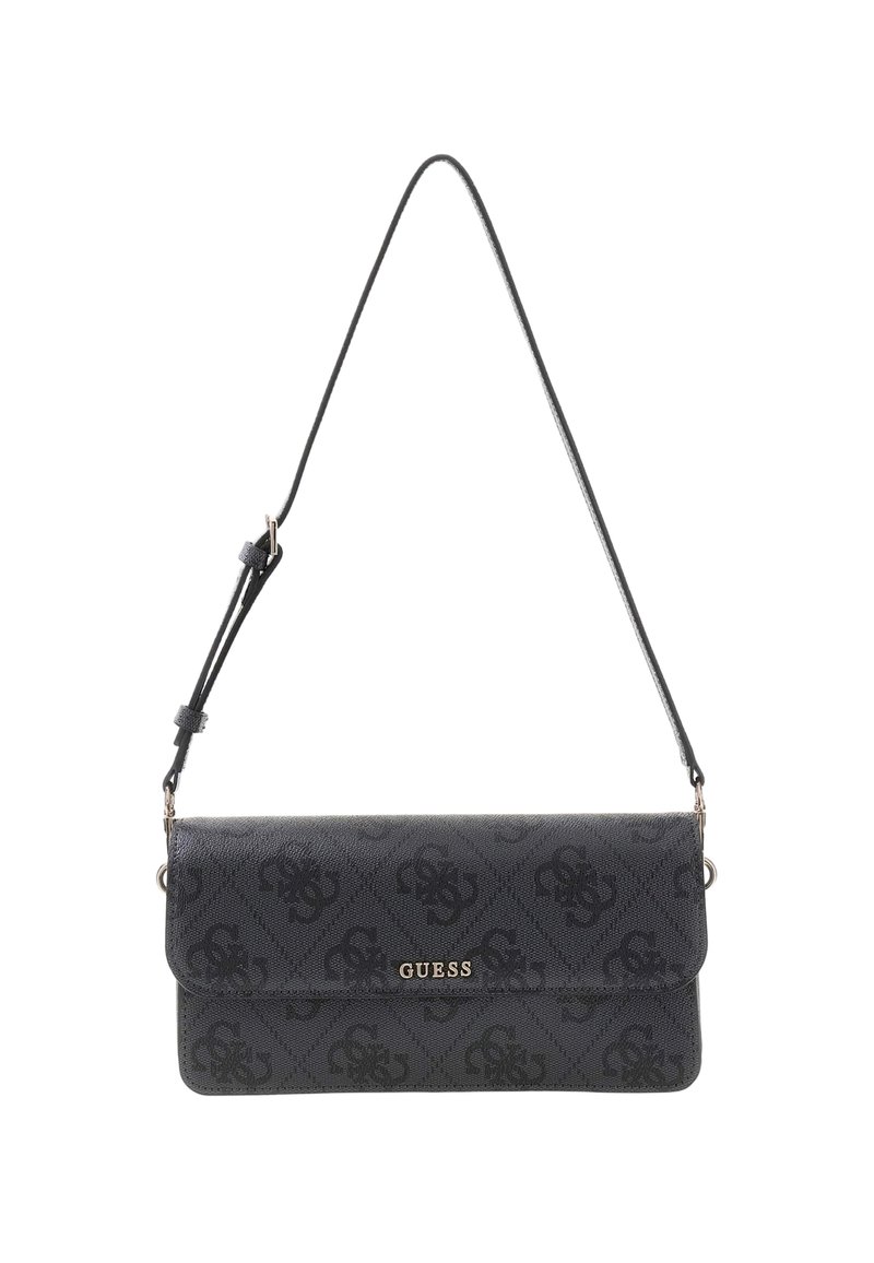 Sac bandoulière noir en synthétique avec motif de logo embossé, forme rectangulaire élégante, rabat pliant et bandoulière réglable. Accents de quincaillerie dorée.