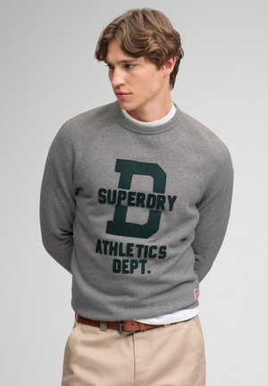 Superdry & Co, SUPERDRY ATHLETIC FELT APPLIQUE CREW NECK SWEATSHIRT.. - Felpa - dark vintage grey marl