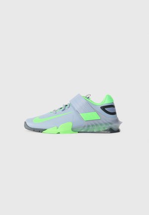 SAVALEOS - Chaussures fitness - grey/light green