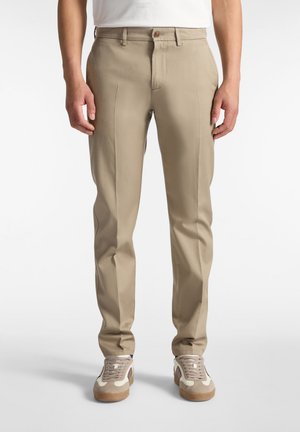 CON TASCHE - Chinos - beige