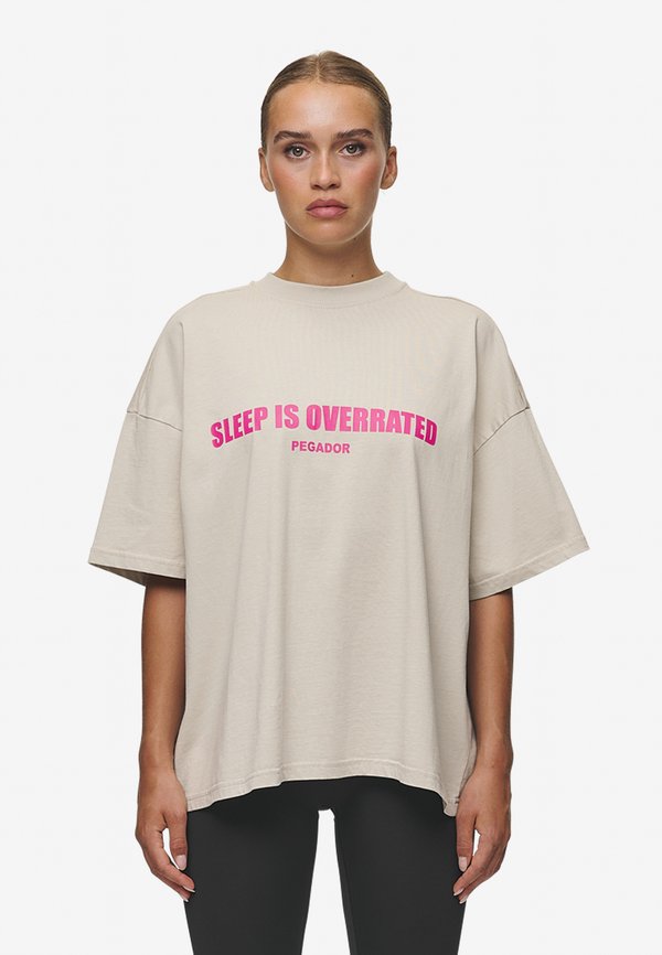 TORI HEAVY OVERSIZED TEE - Print T-shirt