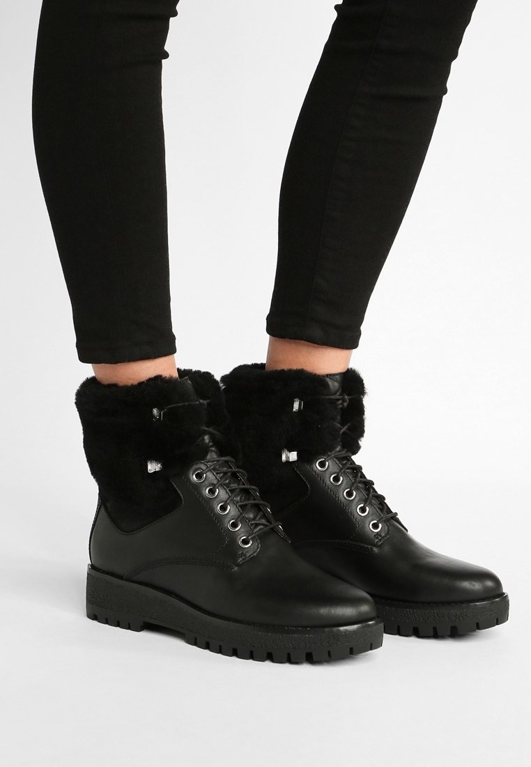 MICHAEL Michael Kors Botines con cordones - black