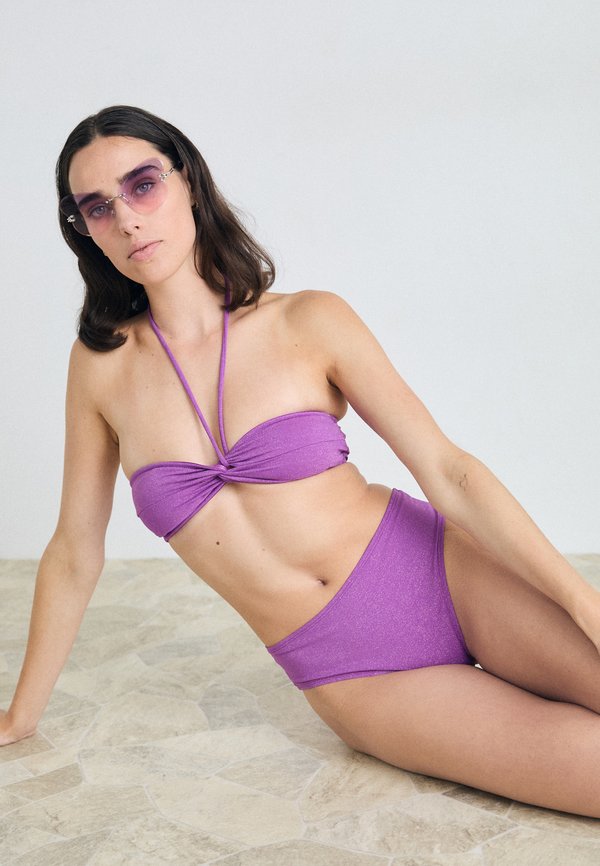 KYRA LIGHT PADDED BANDEAU HIGH LEG BRAZILIAN SET - Bikini - purple4