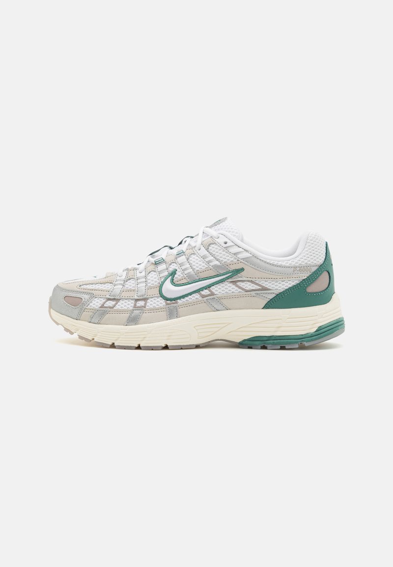 Nike Sportswear - P-6000 PRM UNISEX - Sneaker low - light bone/white/metallic silver/bicoastal/college grey/pale ivory, Vergrößern