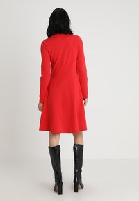 OPUS Vapaa-ajan mekko - red