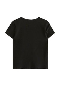 Czarny prążkowany t-shirt z krótkim rękawem i okrągłym dekoltem, ze strukturalnym wykończeniem i prostym wykończeniem u dołu.
