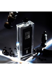 Serge Lutens POIVRE NOIR EDP FLACON SPRAY - Eau de Parfum
