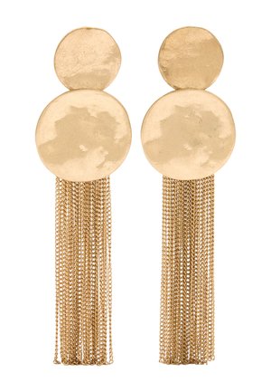 Kolczyki w złotym odcieniu z dwoma teksturowanymi okrągłymi dyskami i wieloma zwisającymi łańcuszkami w formie frędzli.