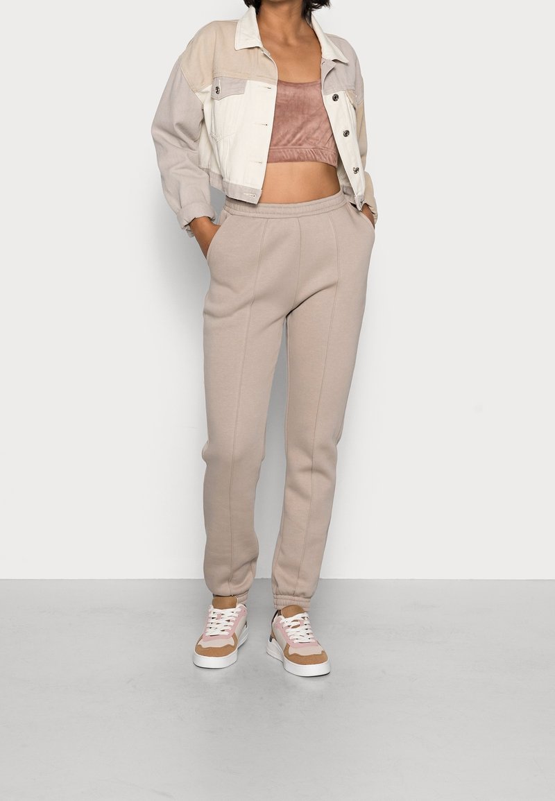 ONLY Top - brown
