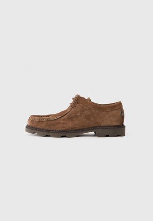 LATYMER - Boat shoes - vision