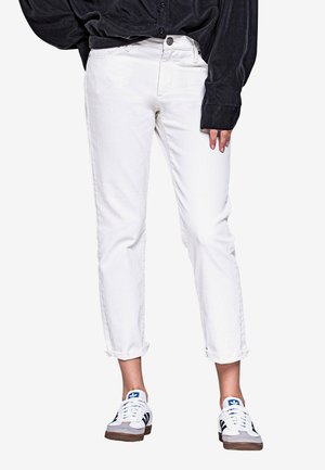 True Religion BOYFRIEND - Jeans Relaxed Fit - white