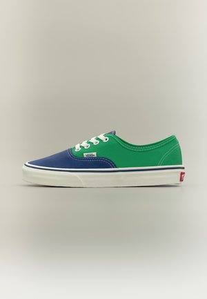 Vans AUTHENTIC - Παπούτσια για σκέιτ - primary navy