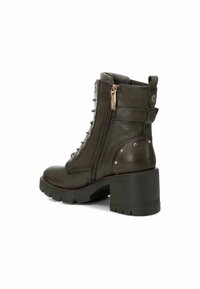 Carmela Botines con cordones - kakhi