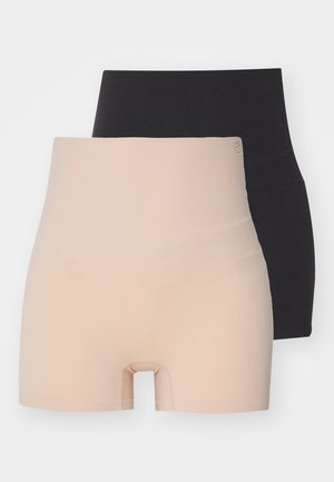 Høytlivet stretchshorts i svart og beige, med en glatt tekstur og kort lengde, samt en bred midje for komfort.
