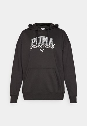 Mustapaita, jossa on kengurupussi, ja jossa on valkoinen "PUMA urheiluklubi" -grafiikka ja logo. Valmistettu pehmeästä collegekankaasta, jossa on rento malli.