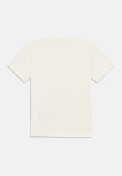 Κοντομάνικο, μπλουζάκι με στρογγυλή λαιμόκοψη από απαλό, ανοιχτό μπεζ βαμβακερό ύφασμα. Διαθέτει καθαρή, λεία υφή χωρίς ορατά σχέδια ή διακοσμητικά στοιχεία.