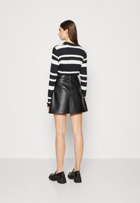 TOM TAILOR DENIM A-linjekjol - deep black