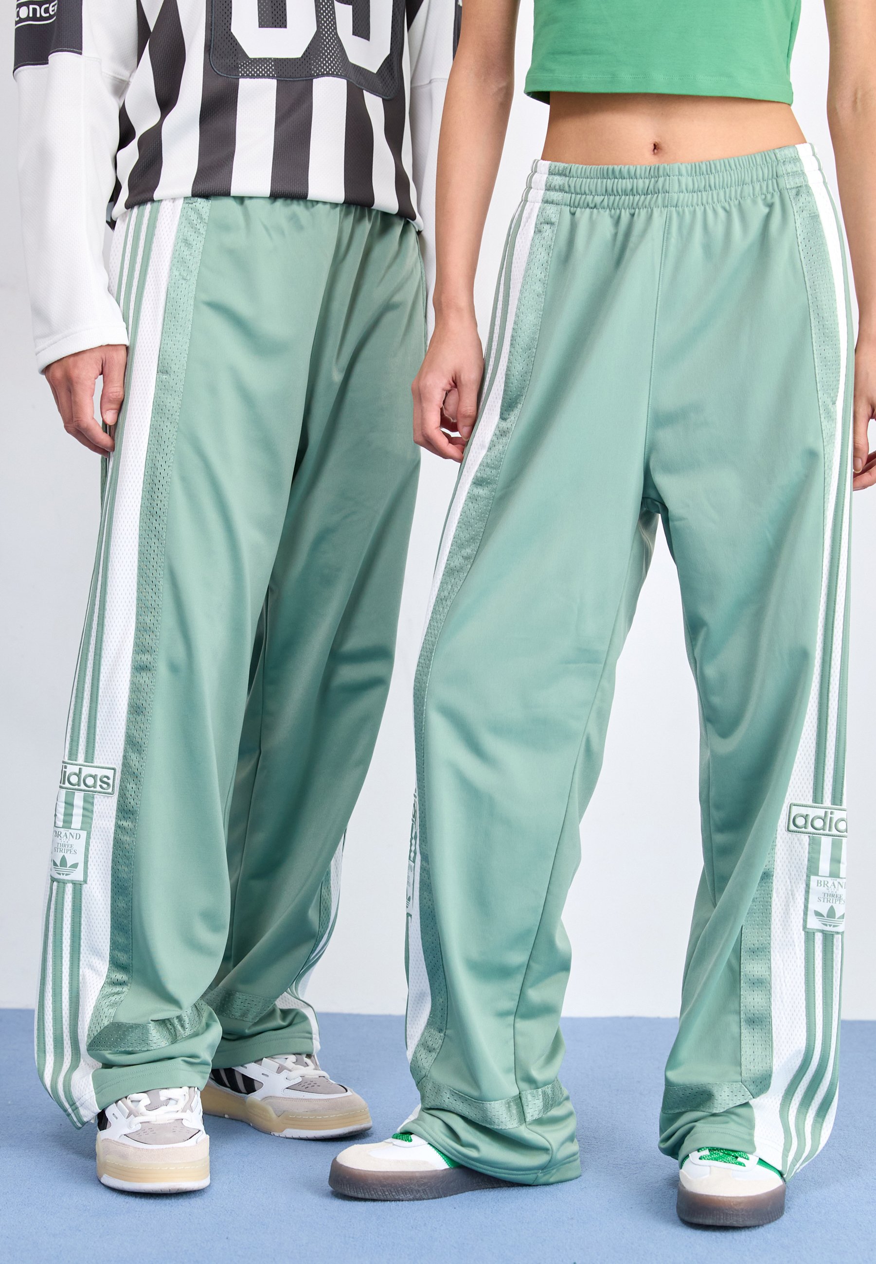 Pantalon Casual Pantalones Paco Rabanne Hombre Adidas Originals