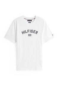 Witte katoenen t-shirt met een ronde hals, korte mouwen en een zwart geborduurd "HILFIGER" logo met een rechthoekige accent op de voorkant.